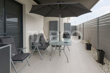Apartament 3 camere de vanzare 2 bai parter cu gradina proprie
