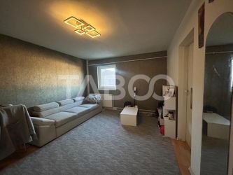 Apartament 3 camere de vanzare decomandat 72 mp zona Strand Sibiu