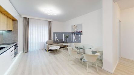 Apartament 3 camere de vanzare etaj 2 balcon parcare in Doamna Stanca 