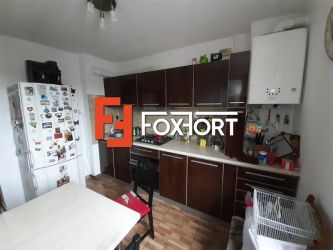 Apartament 3 camere de vanzare zona Aradului - ID V210