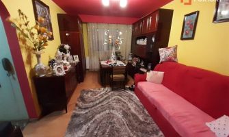 Apartament 3 camere de vanzare zona Lipovei - ID V212