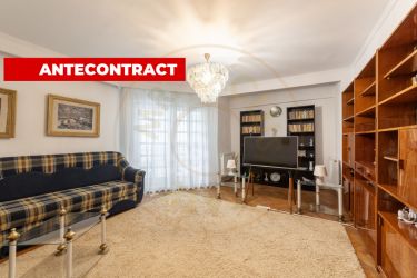 Apartament 3 camere - decomandat - 3 balcoane, etaj 3 cu lift, bloc 19