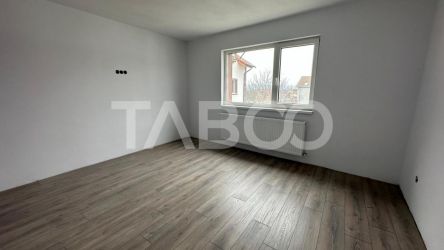 Apartament 3 camere decomandat 84 mpu etaj intermediar Turnisor Sibiu