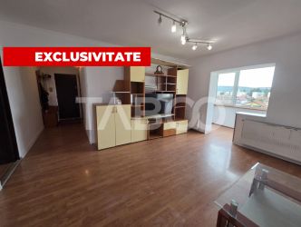 Apartament 3 camere decomandat de vanzare zona Campului suprafata 78mp