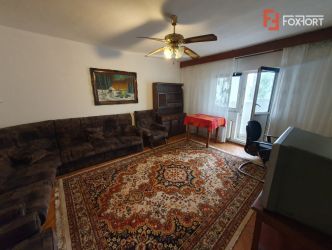 Apartament 3 camere decomandat, etaj 1, Shopping City 