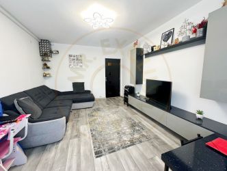 Apartament 3 camere decomandat etaj intermediar 