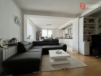 Apartament 3 camere, decomandat, modern, in Dumbravita - ID C3381