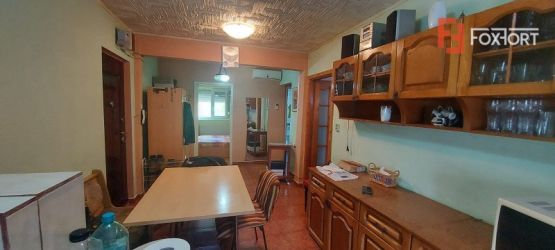 Apartament 3 camere, decomandat, zona Dambovita - V1797