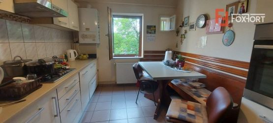 APartament 3 camere, etaj 1, decomandat, zona Girocului - V2276