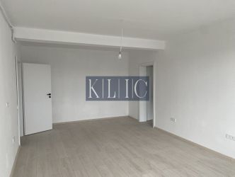 Apartament 3 camere etaj 1 parcare proprie finisat cheie Pictor Brana