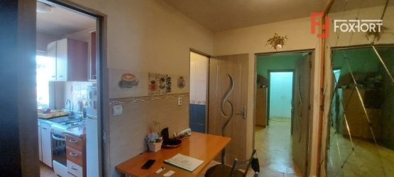 Apartament, 3 camere, etaj 1, zona Sagului - V2017
