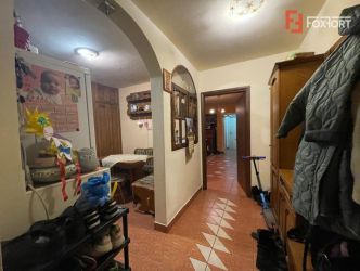 Apartament 3 camere, etaj 3 din 4, zona Sagului - V2704