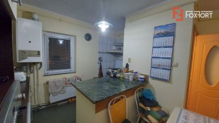 Apartament 3 camere, etaj 3, zona Dambovita - V1742