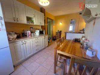 Apartament 3 camere, etaj 3, zona Dambovita -V2648