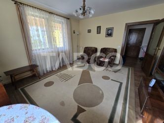 Apartament 3 camere la casa 91 mpu terasa pivnita curte comuna Tilisca