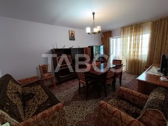 Apartament 3 camere mobilat si utilat de inchiriat Sibiu zona Strand