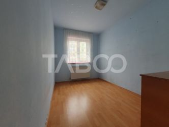Apartament 3 camere semidecomandat etaj 1 zona Tudor Vladimirescu 