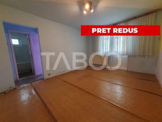 Apartament 3 camere semidecomandat etaj 1 zona Tudor Vladimirescu 
