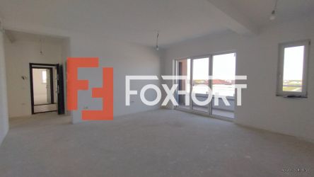 Apartament 3 camere si balcon de 6 mp, zona Torontalului - Etaj 2