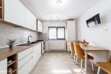 Apartament 3 camere, Str. Teilor Geamana!