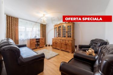Apartament 3 camere - Topoloveni, Central