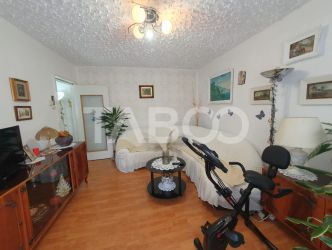 Apartament 3 camere zona 1 Decembrie 65 mp utili + 5 mp balcon