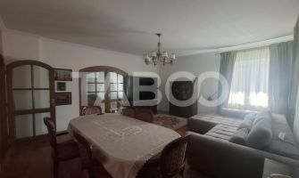 Apartament 4 camere 155 mp 2 balcoane garaj inchis Central Sibiu