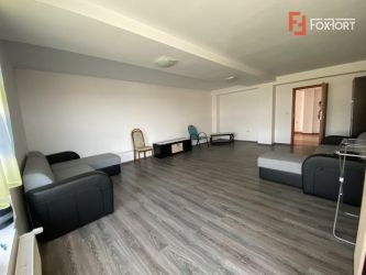 Apartament 4 camere de inchirat la VILA.
