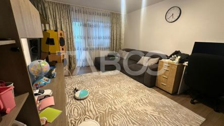 Apartament 4 camere decomandat 2 bai pivnita zona Strand Sibiu