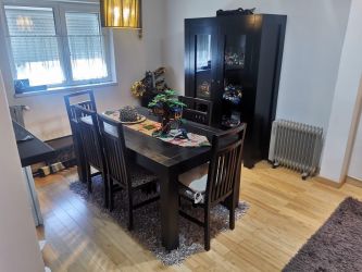 Apartament 4 de vanzare.