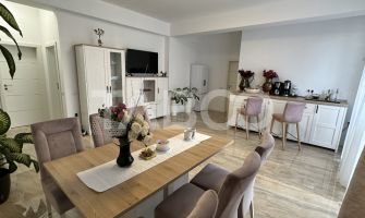 Apartament 66 mpu 3 camere 2 bai balcon 10 mp etaj 2 Doamna Stanca 