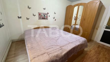 Apartament 72 mpu 3 camere 2 balcoane etaj intermediar Terezian Sibiu