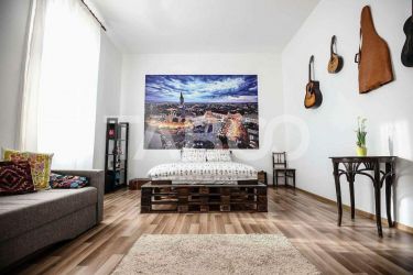 Apartament 85mp  2 camere+ boxa CENTRUL ISTORIC SIBIU 