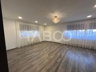 Apartament 91 mp 3 camere parter boxa demisol zona Rahovei Sibiu