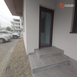 Apartament/ Birou/Diverse de inchiriat, 2 camere, acces din strada - C