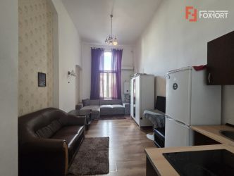Apartament central de inchiriat | Etaj 1 | Mobilat | Centrala Proprie