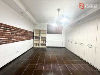 Apartament cu 2 camere + 47 mp teren in proprietate in Centrul Timisoa
