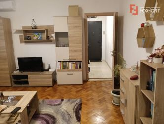 Apartament cu 2 camere + balcon de inchiriat, zona Girocului