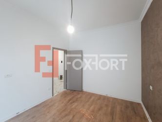 Apartament cu 2 camere, bucatarie inchisa, in Giroc, zona Planetelor -