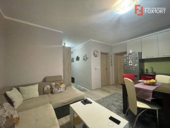 Apartament cu 2 camere, curte privata, pozitie facila- V2909