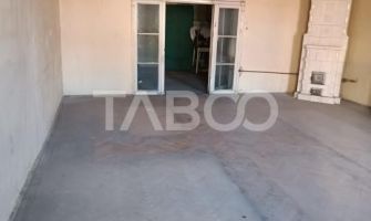 Apartament cu 2 camere de inchiriat in Centru finisat gata de mobilat