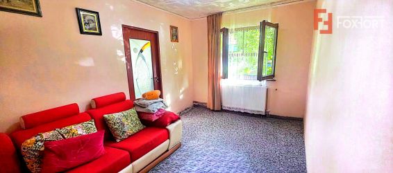 Apartament cu 2 camere de vanzare in Arad, zona Aurel Vlaicu - ID V100