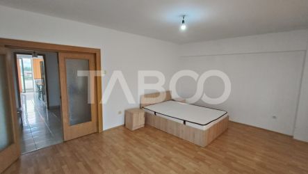 Apartament cu 2 camere de vanzare in Sebes zona centrala