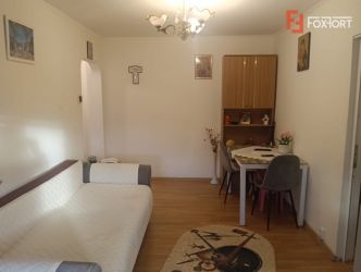 Apartament cu 2 camere de vanzare la etaj 4 zona Sagului