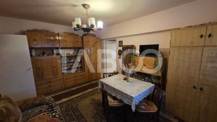Apartament cu 2 camere de vanzare zona Ciserom