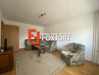 Apartament cu 2 camere, decomandat, de inchiriat, in Timisoara.
