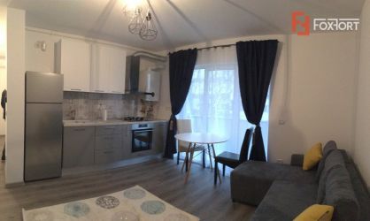 Apartament cu 2 camere, decomandat, de inchiriat, zona Lipovei.