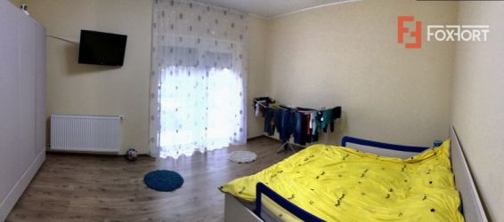 Apartament cu 2 camere, decomandat, de vanzare (gradina), zona Dumbrav