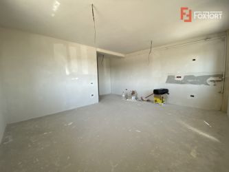 Apartament cu 2 camere, decomandat, de vanzare, in Dumbravita.