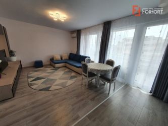 Apartament cu 2 camere, decomandat, de vanzare, zona Torontalului.